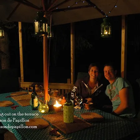 La Maison De Papillon Guest house